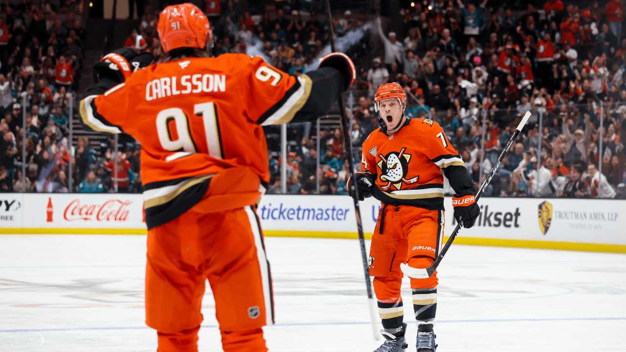 Ducks End Six-Game Skid: Carlson Hat Trick Ignites 6-1 Victory